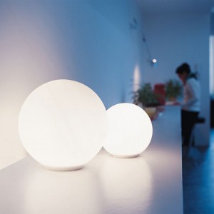 Lámparas de sobremesa Dioscuri Table Artemide. Tienda online lamparas modernas.