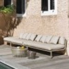 Mesa baja Aram Outdoor de diseño para jardín o terraza de Gandia Blasco.