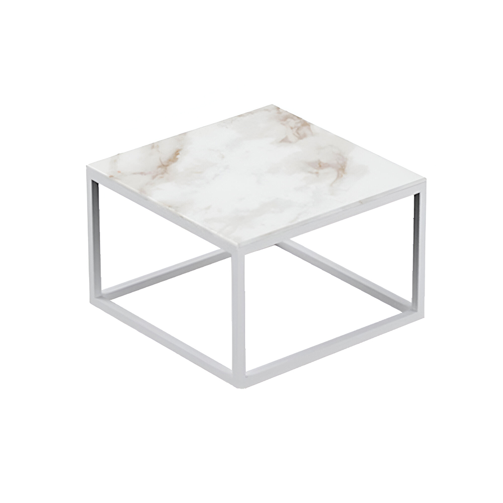 Mesa auxiliar Pixel de Vondom. Muebles y complementos de exterior.