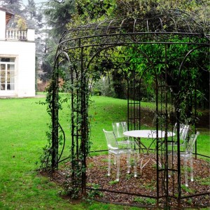 Silla transparente La Marie Kartell. Ideal para interior o exterior.