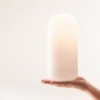 Lámpara sobremesa Gople Portable Artemide. Diseño moderno y sofisticado.