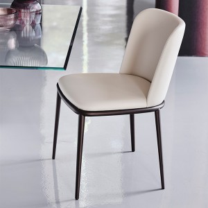 Silla Magda ML de Cattelan Italia. Silla con brazos. Sillas de comedor.