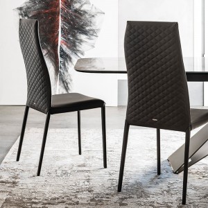 Silla alta Norma Couture de Cattelan Italia. Sillas diseño. Sillas modernas.