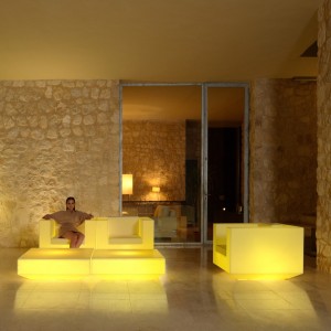 Butaca Vela con Tejido Náutico e Iluminación Led en el Interior | Vondom