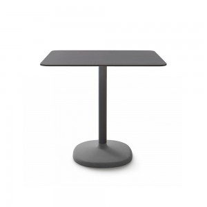 Mesa Cuadrada Fonda de B-Line. Muebles y complementos de exterior e interior.