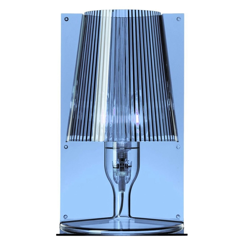 Lámpara sobremesa Take Kartell. Diseño de calidad italiana de iluminación.