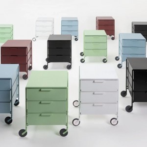 Contenedor Mobil Mat de Kartell. Accesorio ideal para oficina.