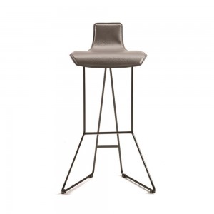 Taburete Pepe de Cattelan Italia. Muebles modernos de diseño italiano.