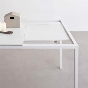 Mesa Helsinki 30 extensible de Desalto. Mesas y sillas de diseño italiano.