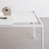 Mesa Helsinki 30 extensible de Desalto. Mesas y sillas de diseño italiano.