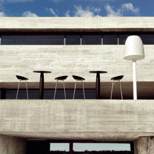 Taburete Vases fabricado en Resina para Espacios Exteriores | Vondom