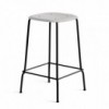 Taburete Soft Edge 80 de madera y acero de Hay para cafés y restaurantes.