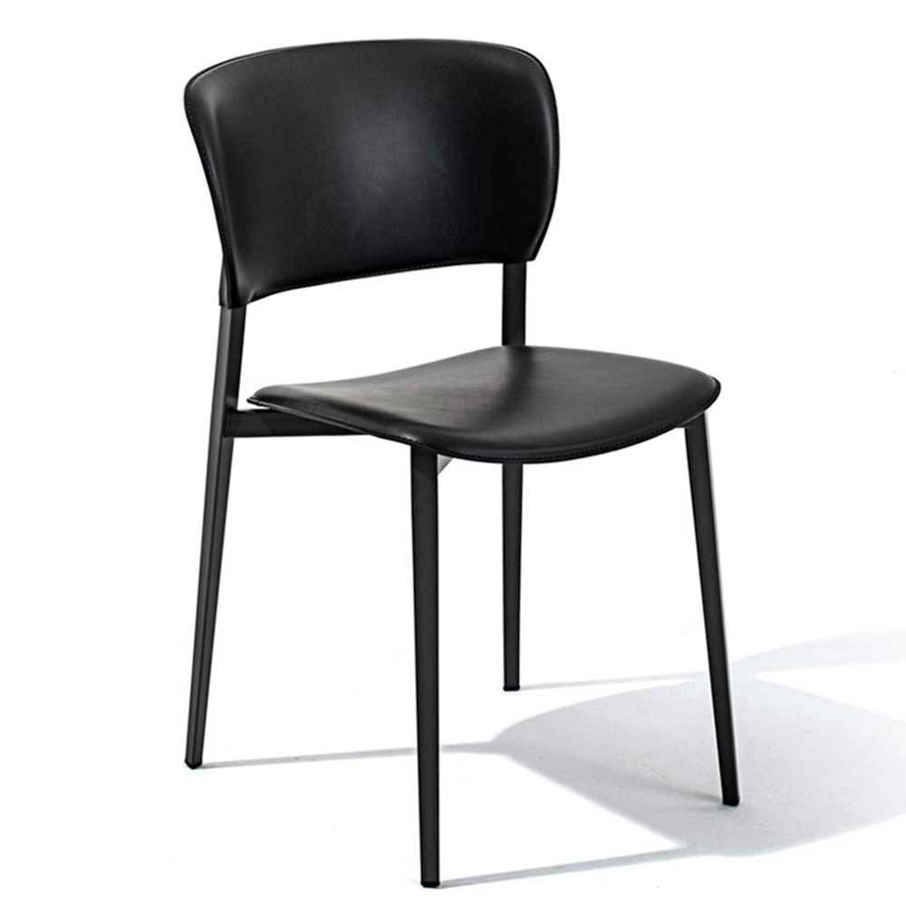 Silla Ply Tapizada Cuero Desalto. Muebles modernos de diseño italiano.