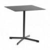 Mesa Neu de Hay ideal para bares o espacios abiertos modernos.