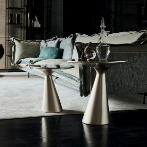Mesa auxiliar Peyote de Cattelan Italia. Mesas auxiliares modernas de salón.