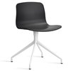 Silla AAC 10 de acero y polipropileno de Hay ideal para espacios modernos.