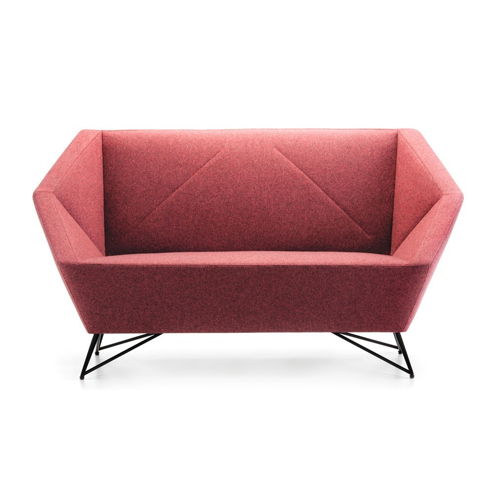 Sofá moderno 3angle de Prostoria. Sofas diseño en Muebles Lluesma.