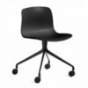 Silla AAC 14 de aluminio y polipropileno de Hay ideal para espacios modernos.