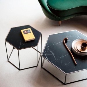 Mesa Auxiliar Hexagon Cerámica Desalto. Mesita baja de diseño italiano.