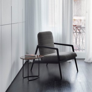 Mesa auxiliar Lily de Casamania. Muebles auxiliares.