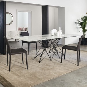 Silla Kayla de Bonaldo. Sillas modernas. Mobiliario de diseño italiano.