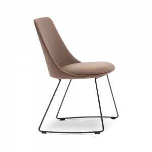 Silla Itala si de Bonaldo. Sillas modernas y elegantes. Mobiliario de diseño.
