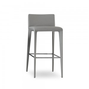 Taburete Filly too de Bonaldo. Sillas modernas. Mobiliario de diseño.