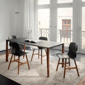 Mesa Tango Extensible del fabricante Horm.  Mesas de diseño italiano.