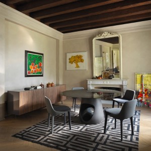 Mesa Barbara de Horm. Mesas de diseño italiano. Muebles modernos.