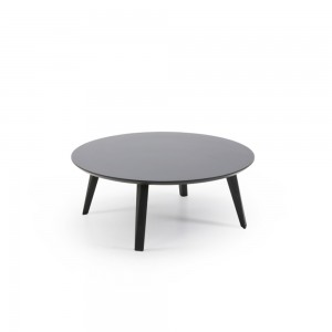 Mesa auxiliar Oblique de Prostoria con tapa de MDF. Mesa diseño de madera.