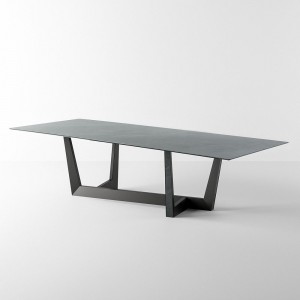 Mesa fija de cerámica Art de Bonaldo. Moderna mesa rectangular de diseño.