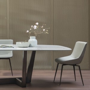 Mesa Art fija de cerámica o mármol de Bonaldo. Moderna mesa de diseño.