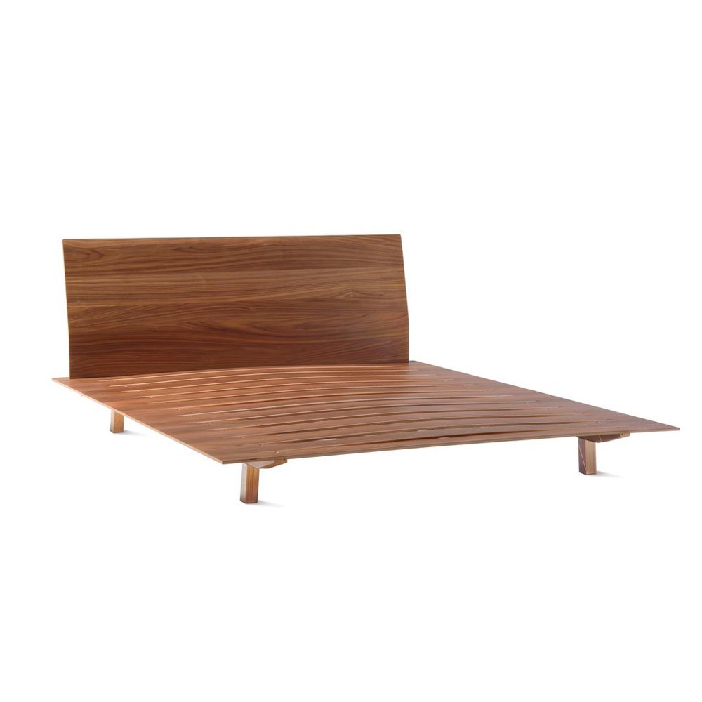 Cama con cabezal Sottiletto de Horm. Camas modernas de diseño italiano.