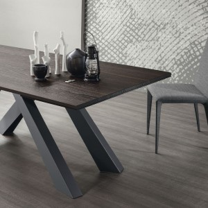 Mesa Big Table extensible madera de Bonaldo. Mobiliario de diseño italiano.