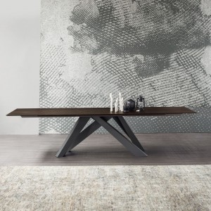 Mesa Big Table extensible madera de Bonaldo. Mobiliario de diseño italiano.