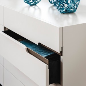 Comoda Ciro de Cattelan Italia. Muebles modernos italianos. Cómodas para dormitorio.