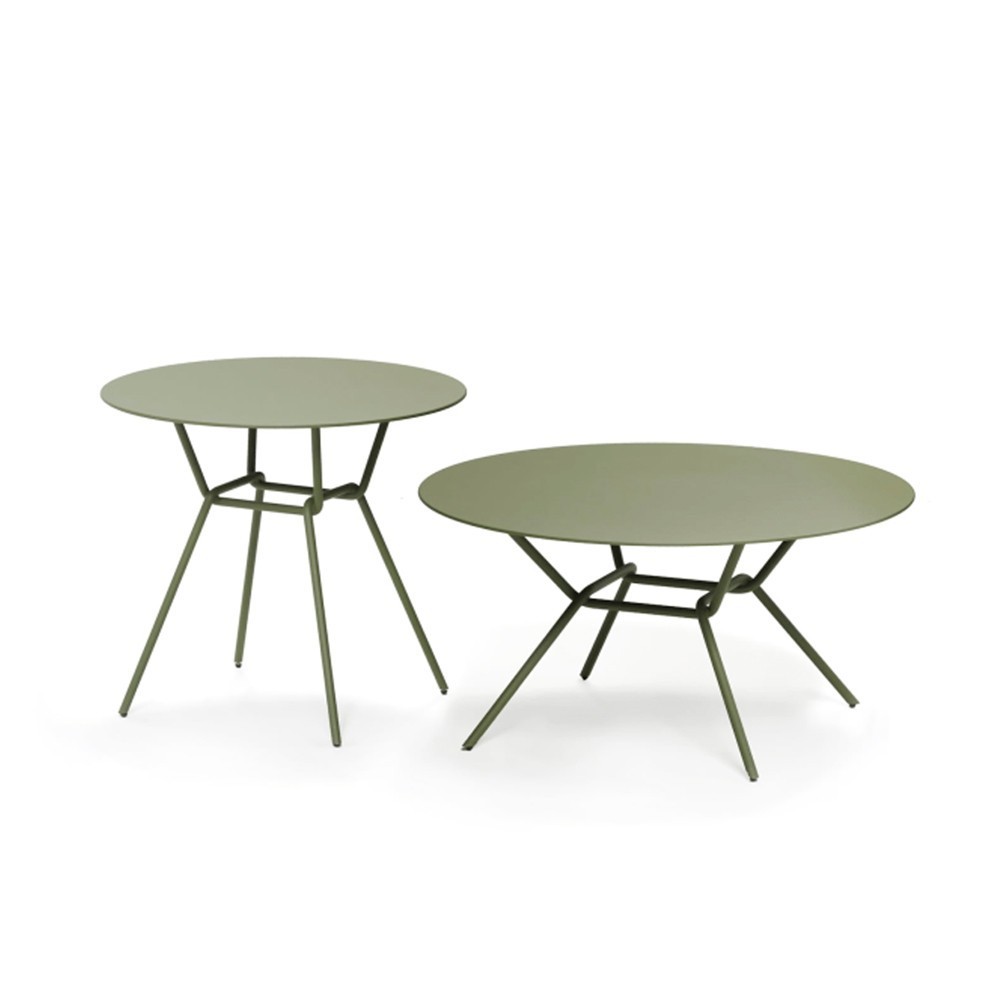 Mesa auxiliar Strain Outdoor de Prostoria. Mesa diseño para tu jardín.