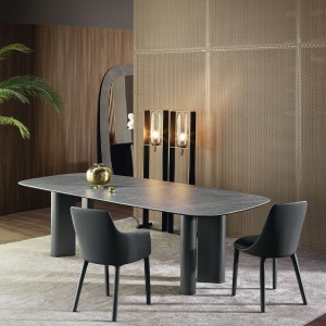 Mesa Geometric Bonaldo con variados acabados en su sobre. Ideal para salón.