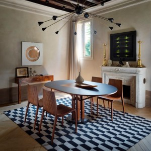 Mesa Flower Marquina de Horm. Mesas fijas y extensibles de diseño italiano.