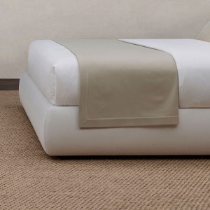 Cama Venice suelo Joquer. Camas cómodas de diseño moderno para tu dormitorio.