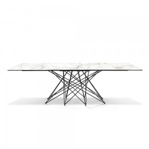 Mesa Octa rectangular de Bonaldo. Diseño italiano en variedad de acabados.