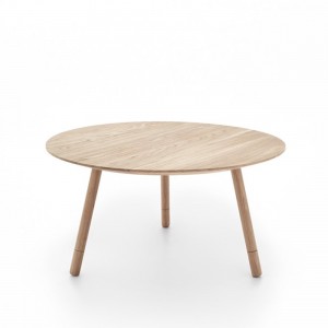 Mesa Auxiliar Bison de Omelette ed. Mesa centro moderna ideal para salón.