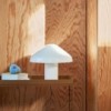 Lámpara sobremesa Pao Glass Hay. Diseño de iluminación moderna para mesas.
