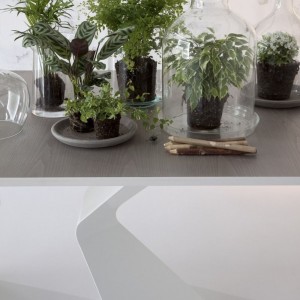 Mesa Prora fija de Bonaldo. Mobiliario de diseño para interiores.
