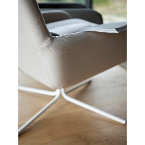 Silla Coco Giratoria de Softline. Sillas modernas para comedor. Muebles de diseño.