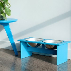 Cuenco Doble para perros Loll Design de Loll Designs. Hecho con material reciclado.