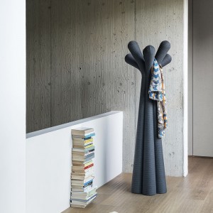 Perchero Anemone de Bonaldo. Complementos modernos para interiores.