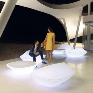 Mesa Sofá Ufo de Cristal con Luces Led Interiores | Diseño Vondom