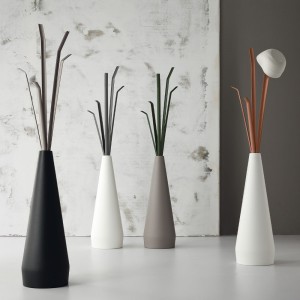Perchero original Kadou de Bonaldo. Diseño para complementos interiores.