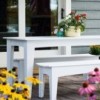 Mesa de comedor Alfresco de Loll Designs. Productos hechos con material reciclado.